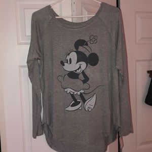 Minnie Mouse longsleeve tee 🐭